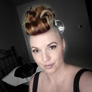 Meet your Posher, Rita